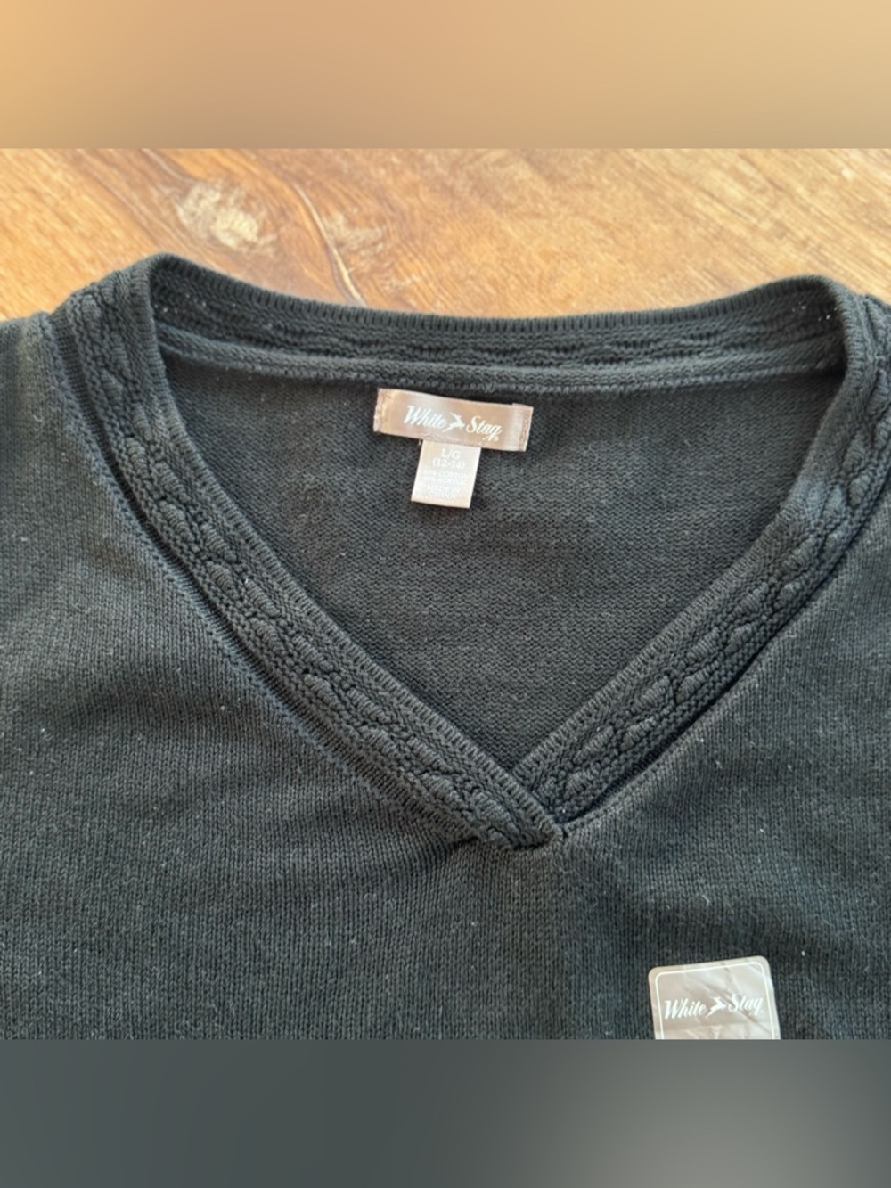 White Stag Women's Large 12-14 Black V-Neck Sweater Cotton Blend Braided Trim - Picture 2 of 8